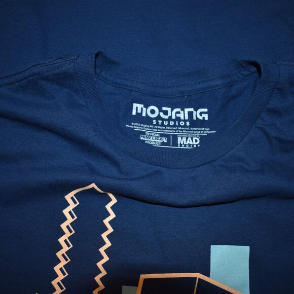 Mojang Studios Mens Minecraft Steve Holding Diamond Sword Navy Shirt New - Picture 2 of 3